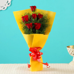 Romantic & Classic 6 Red-rose in yellow paper